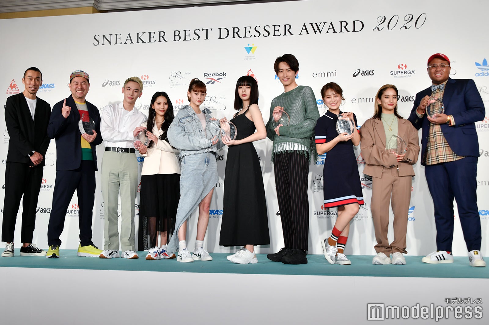 （左から）鈴木努氏、レイザーラモンRG、よしあき＆ミチ、emma、池田エライザ、杉野遥亮、鈴木奈々、YURINO、アントニー（C）モデルプレス