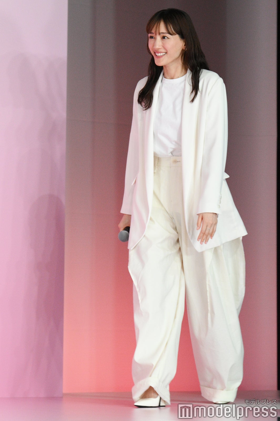 綾瀬はるか（C）モデルプレス