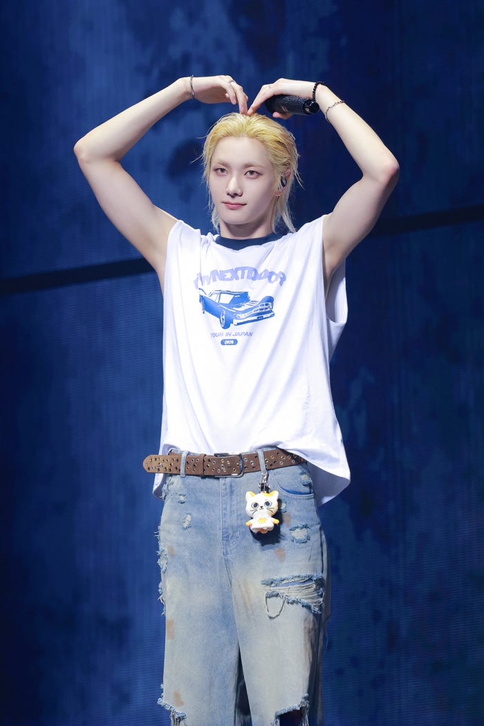 SUNGHO(P)&(C)KOZ Entertainment.