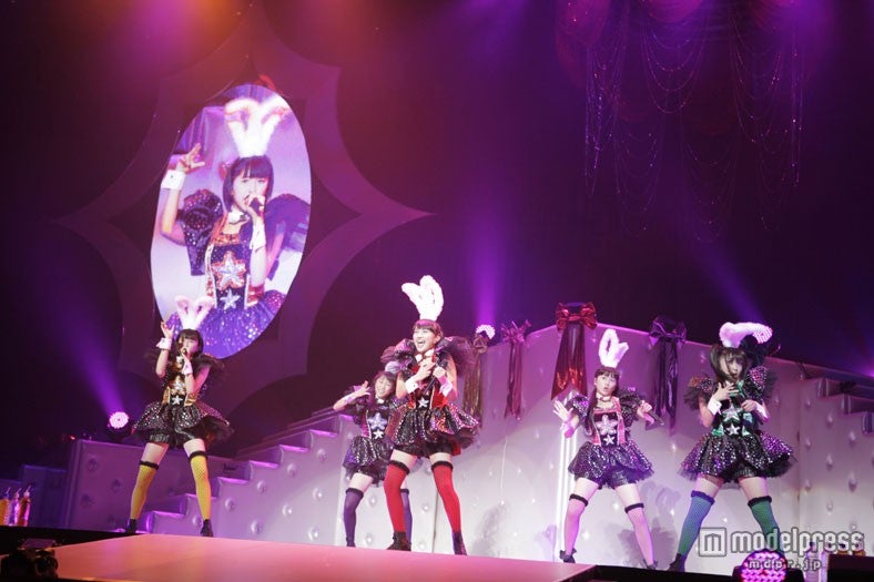 女性限定ライブ「ももクロ秋の２大祭り～女祭り2012～」