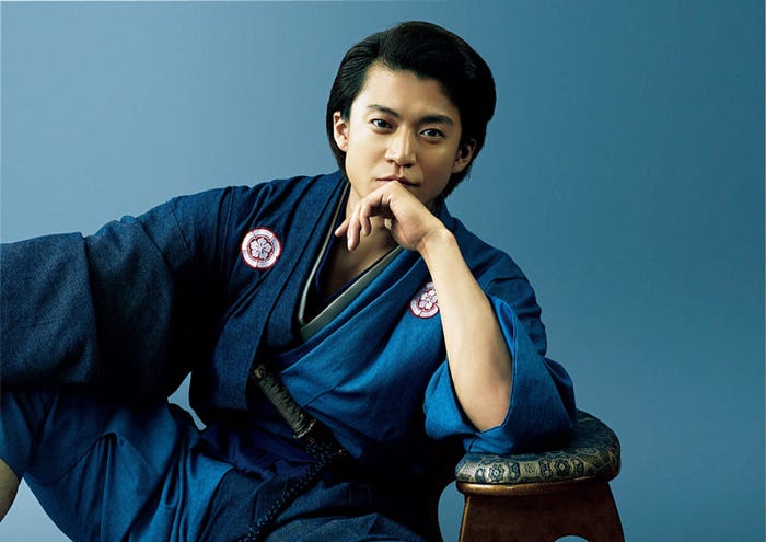 小栗旬(C)石井あゆみ/小学館 (C)2016 フジテレビジョン 小学館 東宝 FNS27社