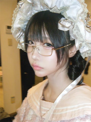 あのちゃん、360度どこから見ても美しいデジカメショット公開「透明感えぐすぎる」