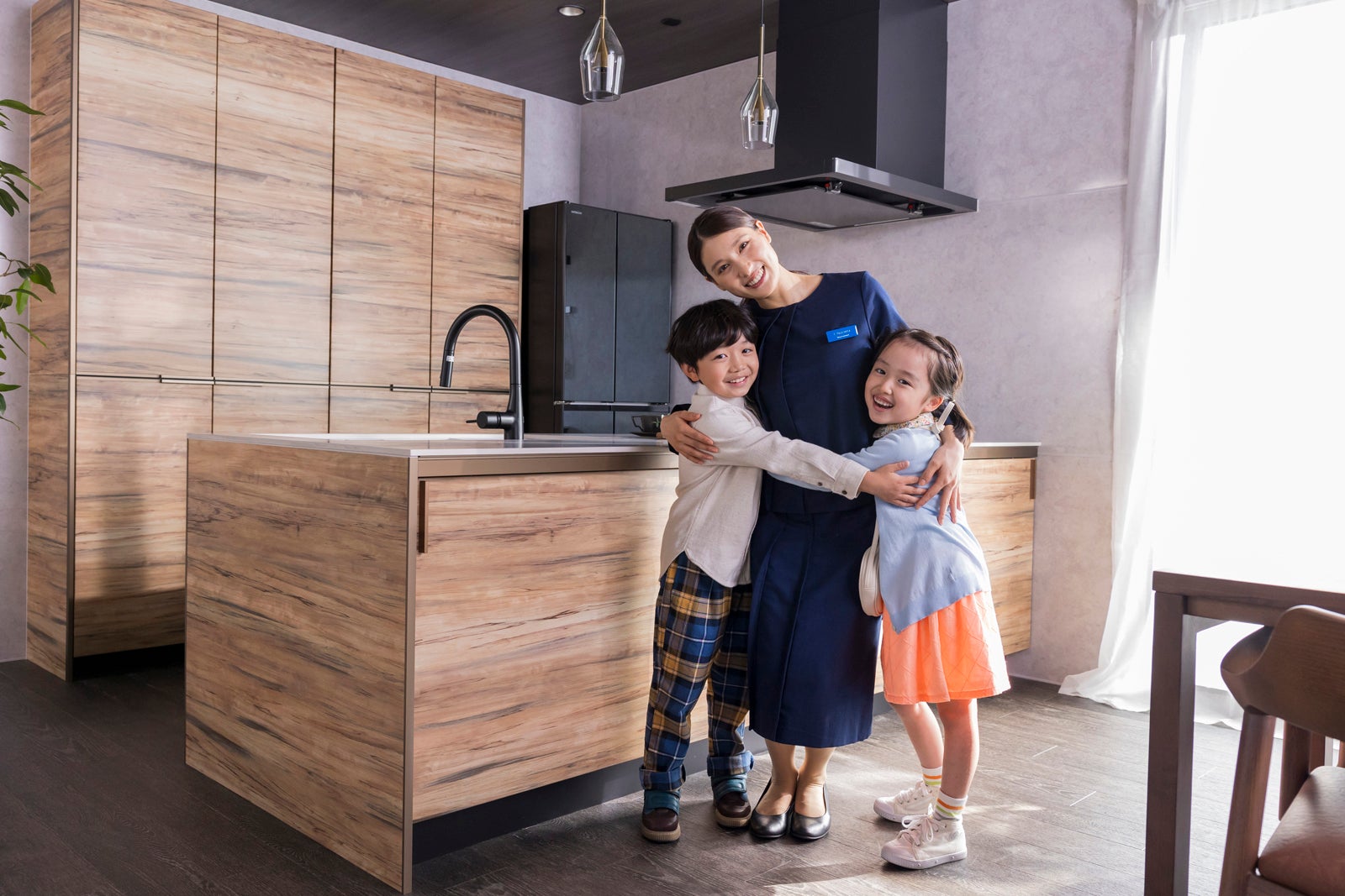 石塚陸翔、土屋太鳳、池村碧彩／メイキングより（提供写真）