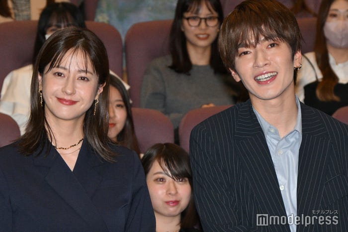 松本若菜、深澤辰哉(C)モデルプレス