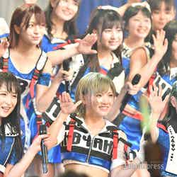 （前列）川本紗矢、岡田奈々、山内瑞葵「AKB48 チーム4単独コンサート～友達ができた～」 （C）モデルプレス