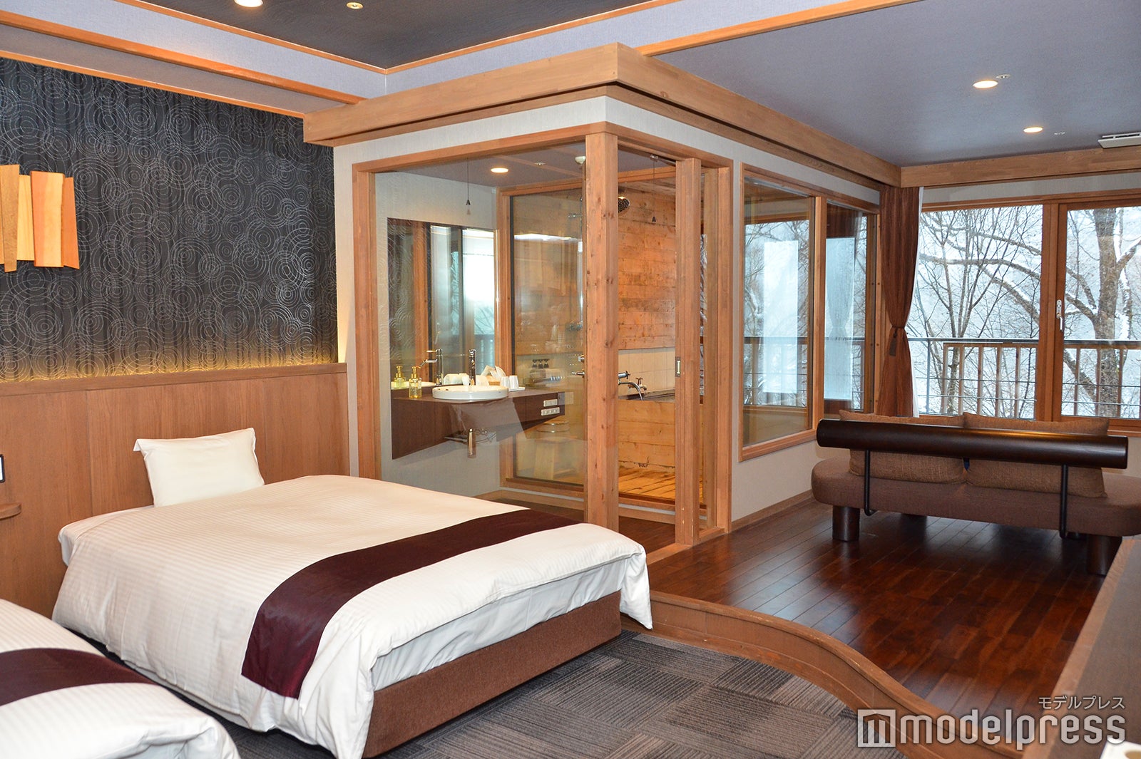 渓流ツインルーム 半露天風呂付（C）モデルプレス