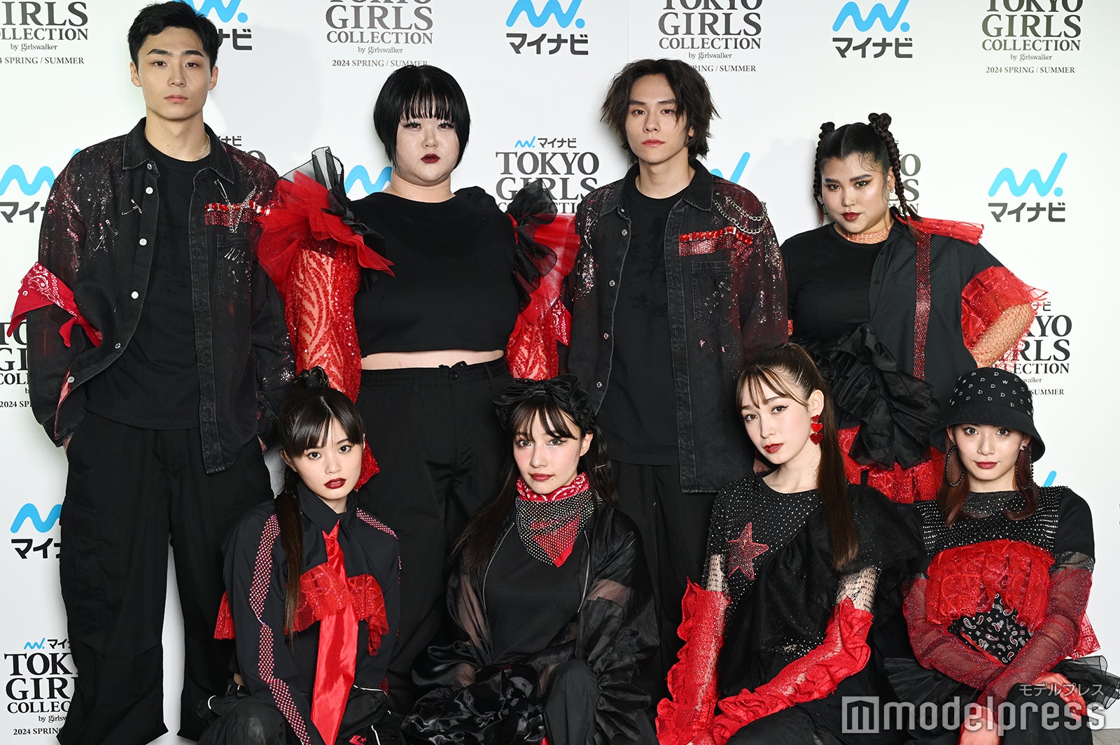 （後列左から）八村倫太郎、このちゃん、山下幸輝、JESSICA（前列左から）原田都愛、村瀬紗英、藤井サチ、RUI（C）モデルプレス