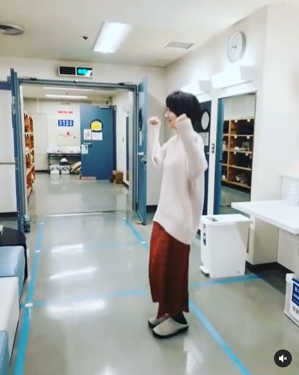 波瑠「私がどれほどどんくさいかわかる」ラジオ体操動画公開 「かわいい」「癒やされます」と反響