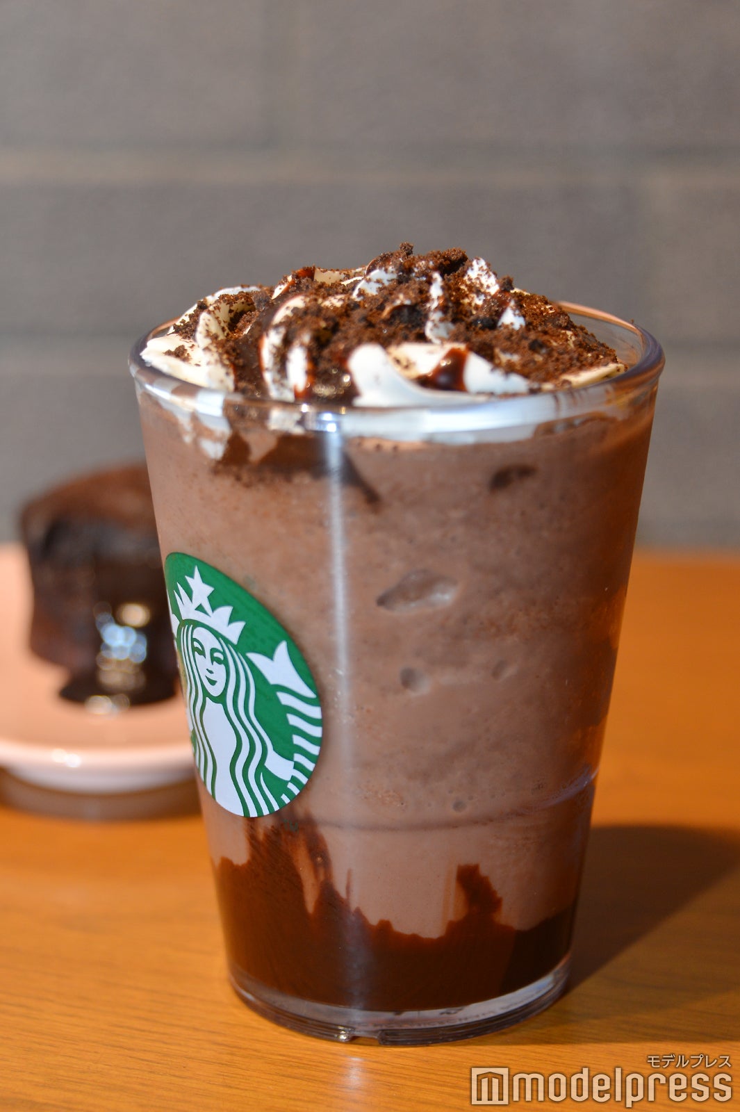 フォンダン ショコラ フラペチーノ（C）モデルプレス