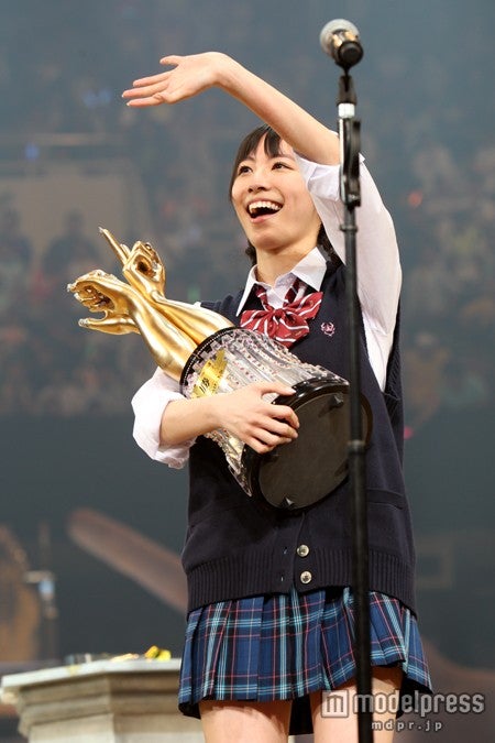 AKB48「第4回じゃんけん大会」で優勝した松井珠理奈／（C）AKS