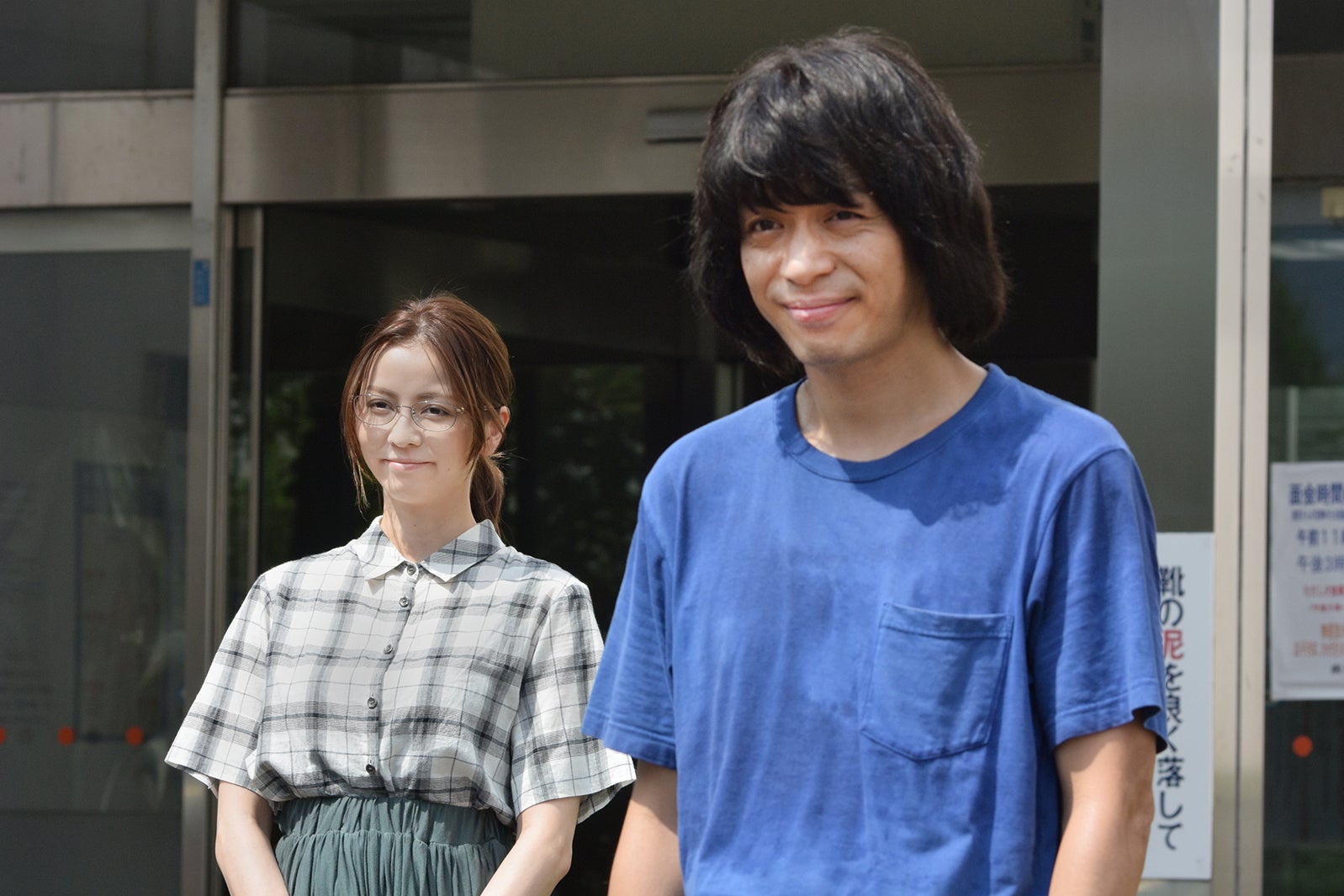 香里奈、峯田和伸（C）日本テレビ