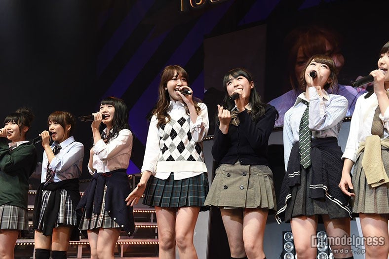 「AKB48リクエストアワーセットリストベスト1035 2015」22日公演より（C）AKS