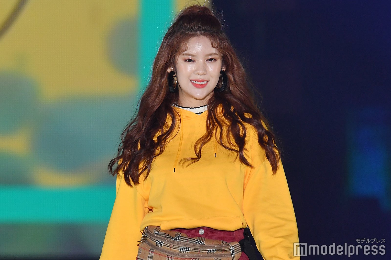 デイジー（C）モデルプレス