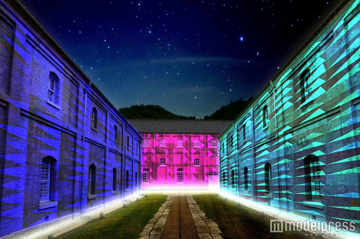 京都の「日本遺産」の街でサマーイルミ “躍動の時代”を3D映像が彩る