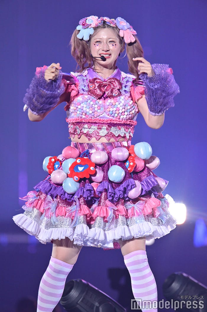 しなこ(C)モデルプレス