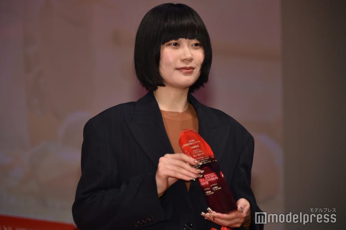 山中瑶子氏(C)モデルプレス
