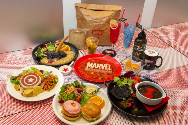 「MARVEL」のスペシャルカフェ、大阪梅田で開催決定 人気ヒーローの世界観から着想のフードやドリンク