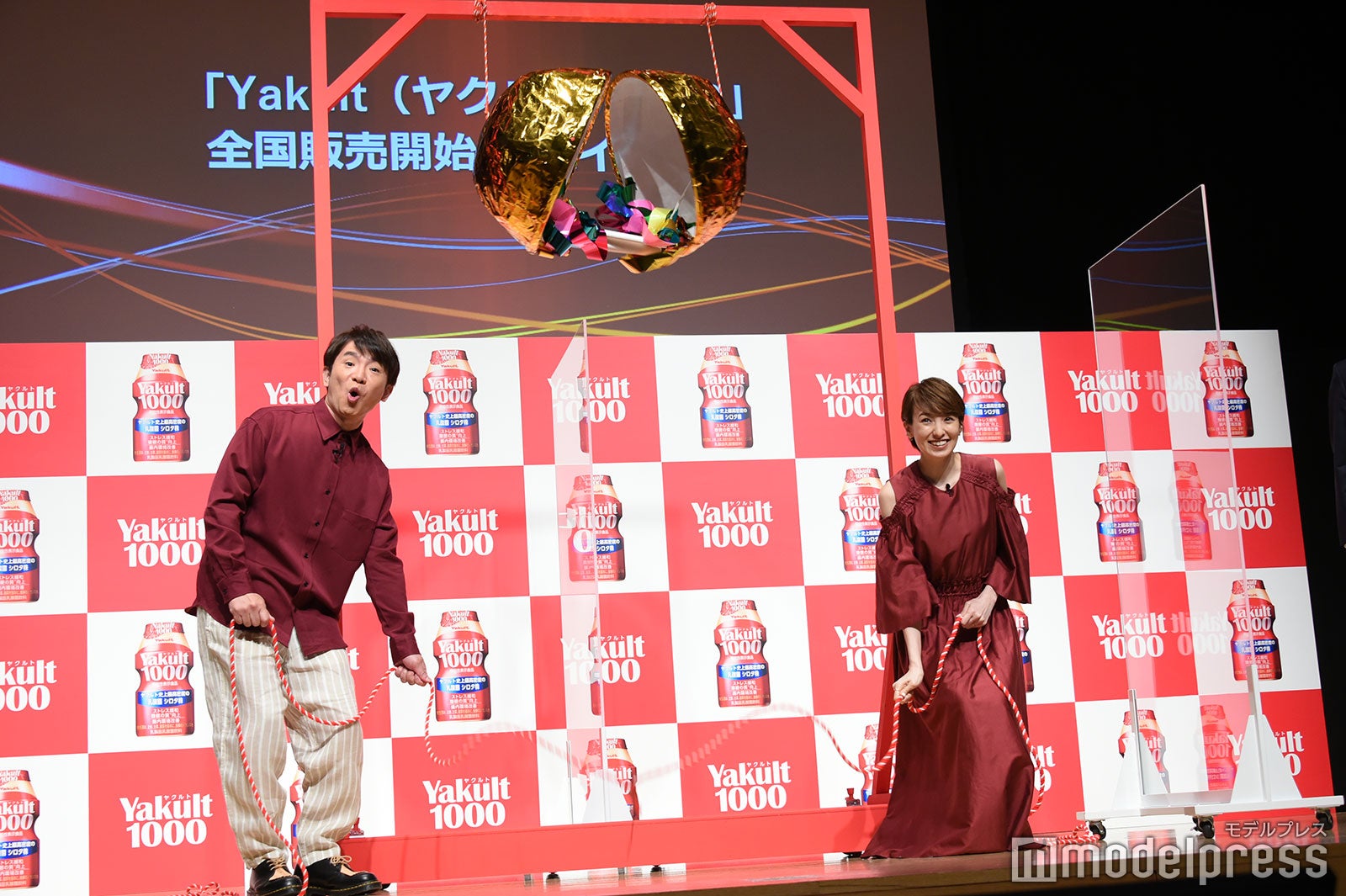 濱口優、南明奈（C）モデルプレス