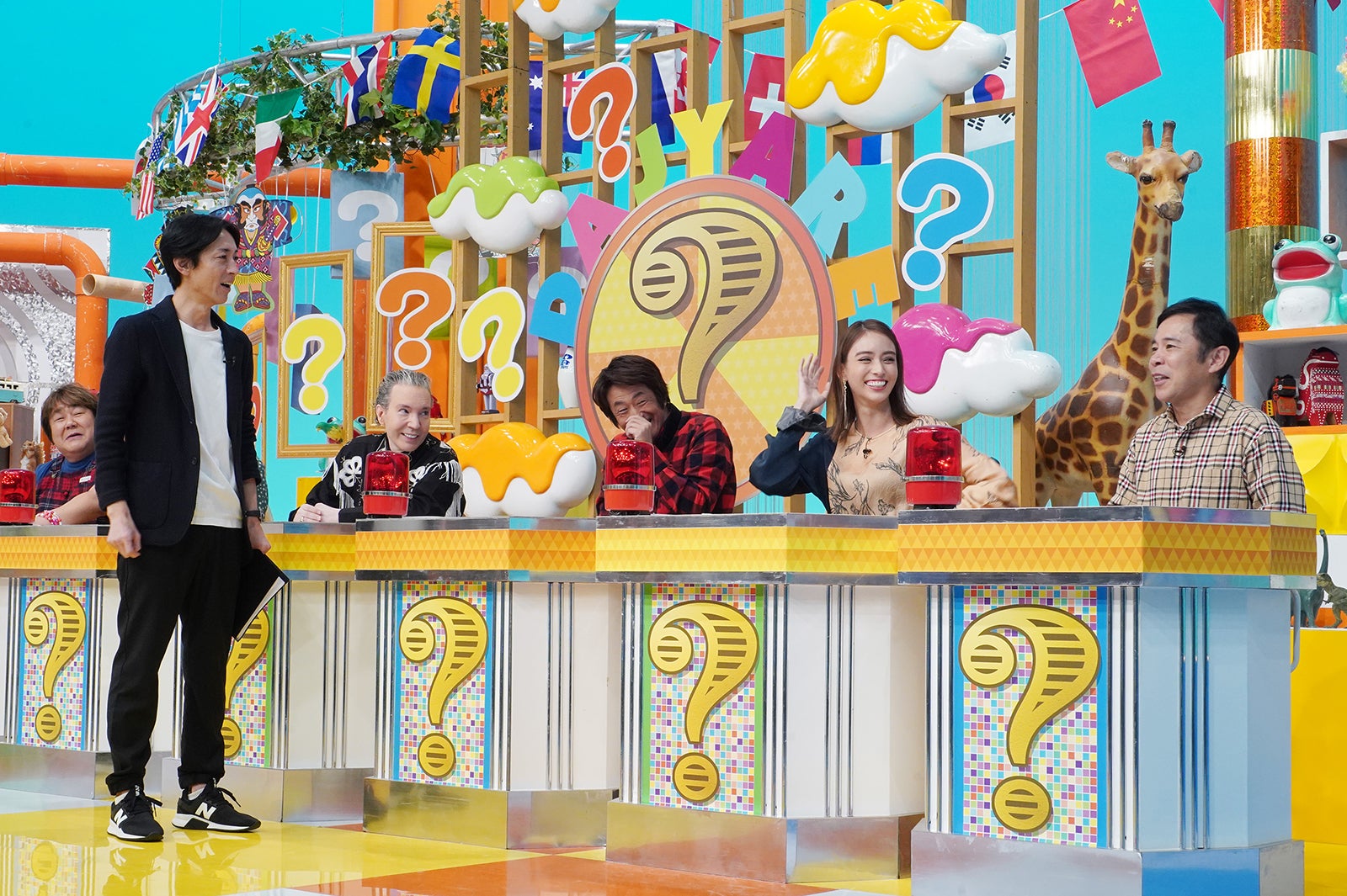 新企画「クイズ！ダジャレ王はダレジャ！？」（C）日本テレビ