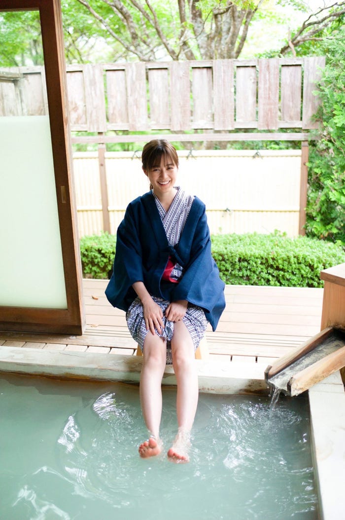 「生田絵梨花 乃木坂46卒業記念メモリアルブック」収録カット/撮影:細居幸次郎