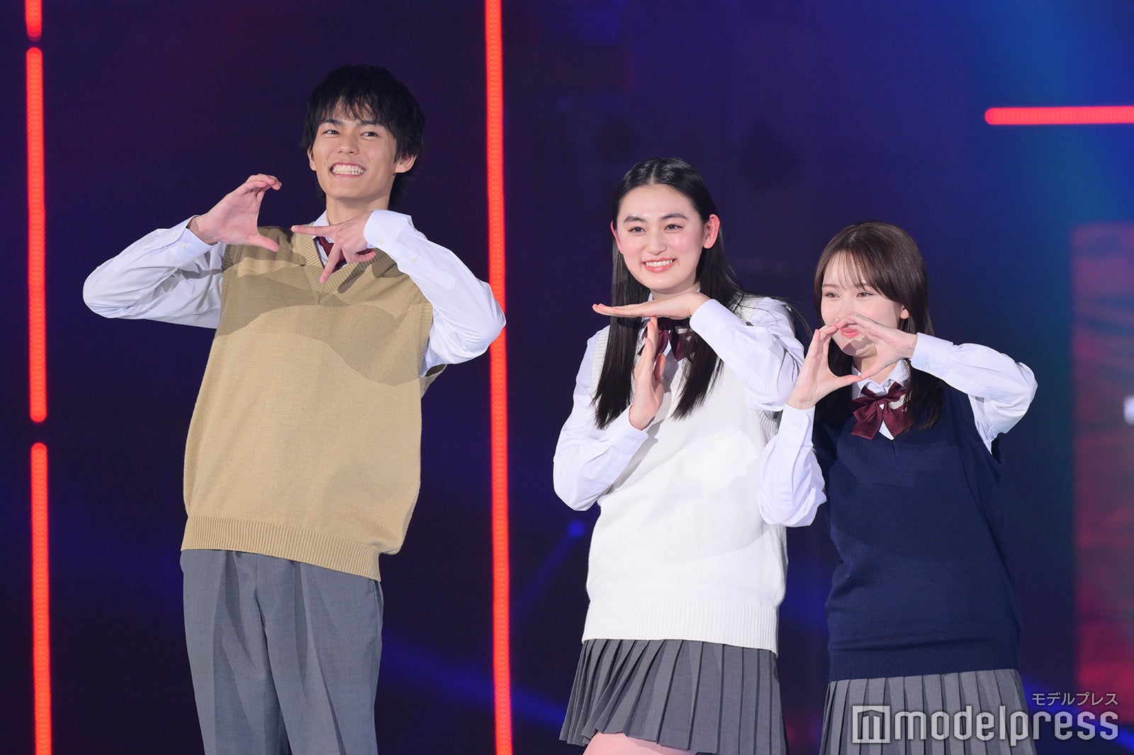 （C）モデルプレス