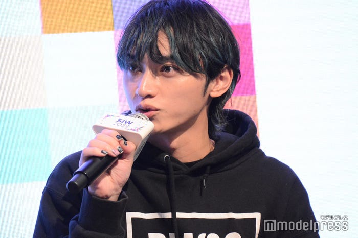 SKY-HI (C)モデルプレス