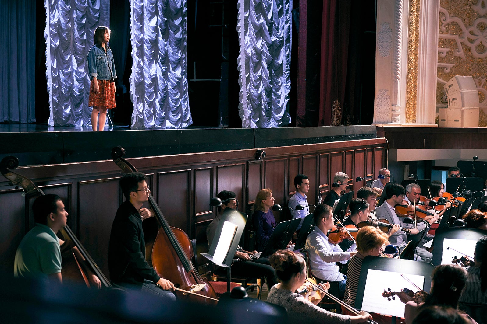 前田敦子（C）2019「旅のおわり世界のはじまり」製作委員会／UZBEKKINO