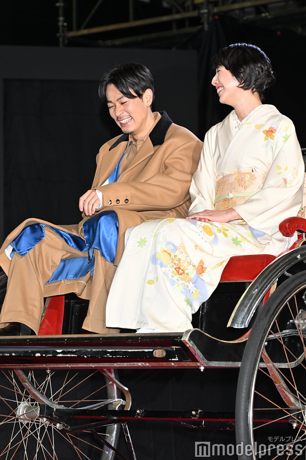 成田凌、夏帆 （C）モデルプレス