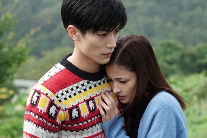 英人 三浦春馬 真希 黒木メイサ 裸で対面 さくら 松井愛莉 も乱入で 本当に未経験 色気すごい と反響 オトナ高校第4話 モデルプレス