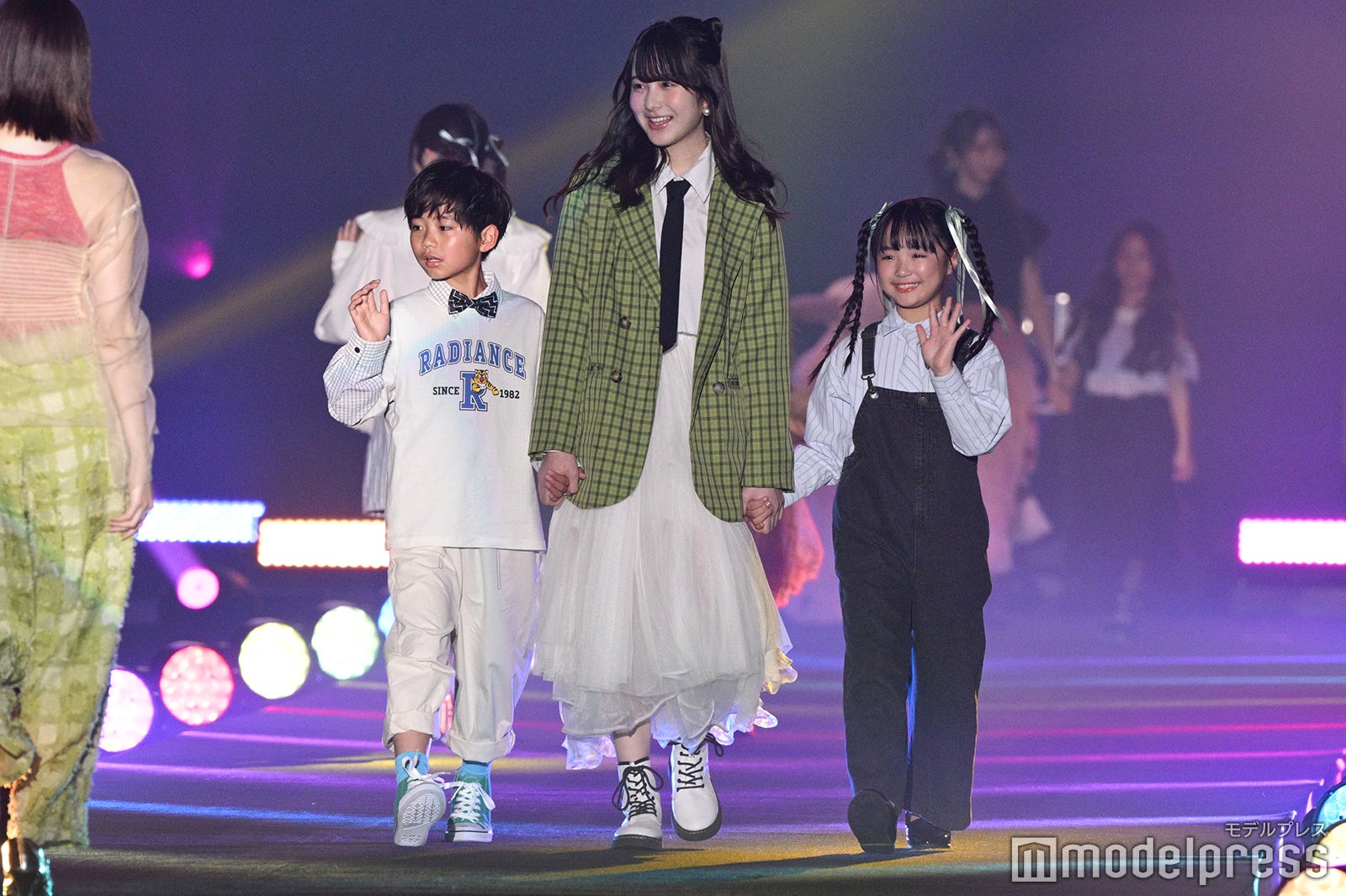 （C）モデルプレス