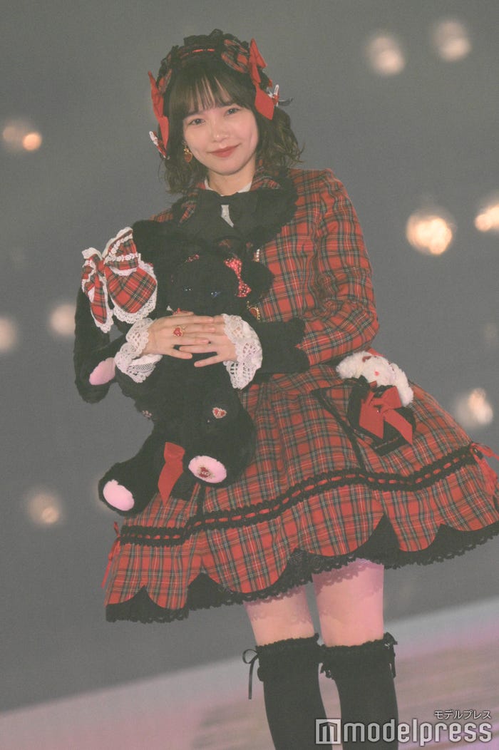 島崎遥香(C)モデルプレス