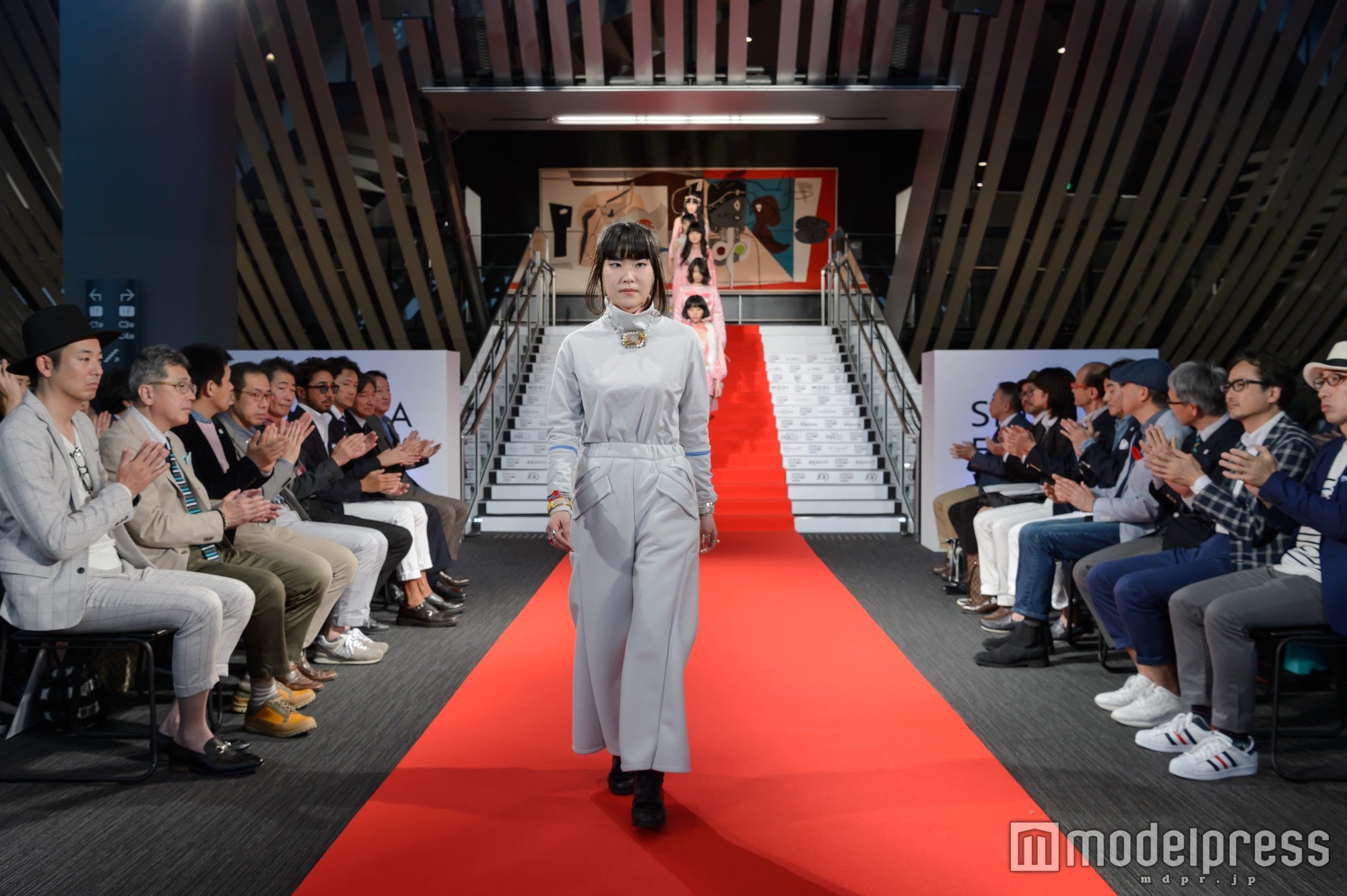 「東京ニューエイジ」より「white lilly」