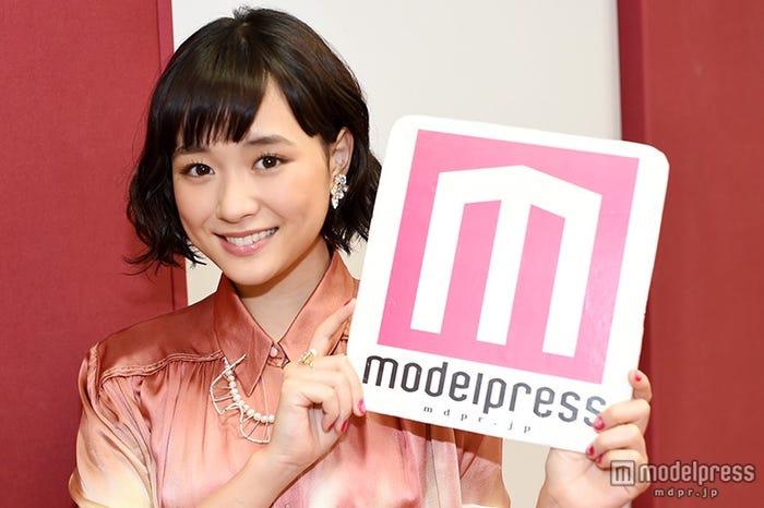 大原櫻子/ヘアメイク:植木歩 スタイリスト:赤石侑香(辻事務所)