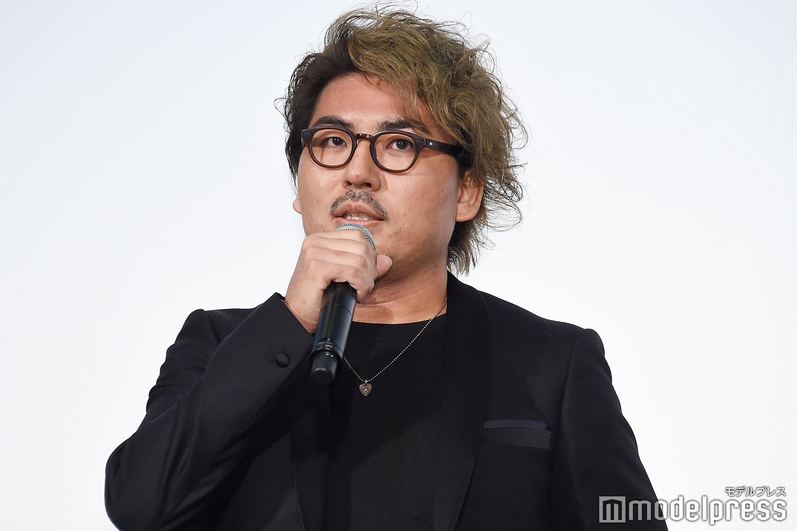 洞内広樹監督 （C）モデルプレス