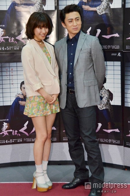 （左から）瀧本美織、市川染五郎