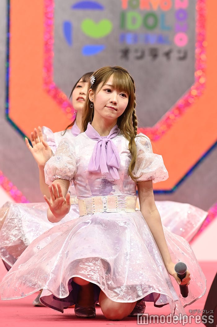 =LOVE(C)モデルプレス