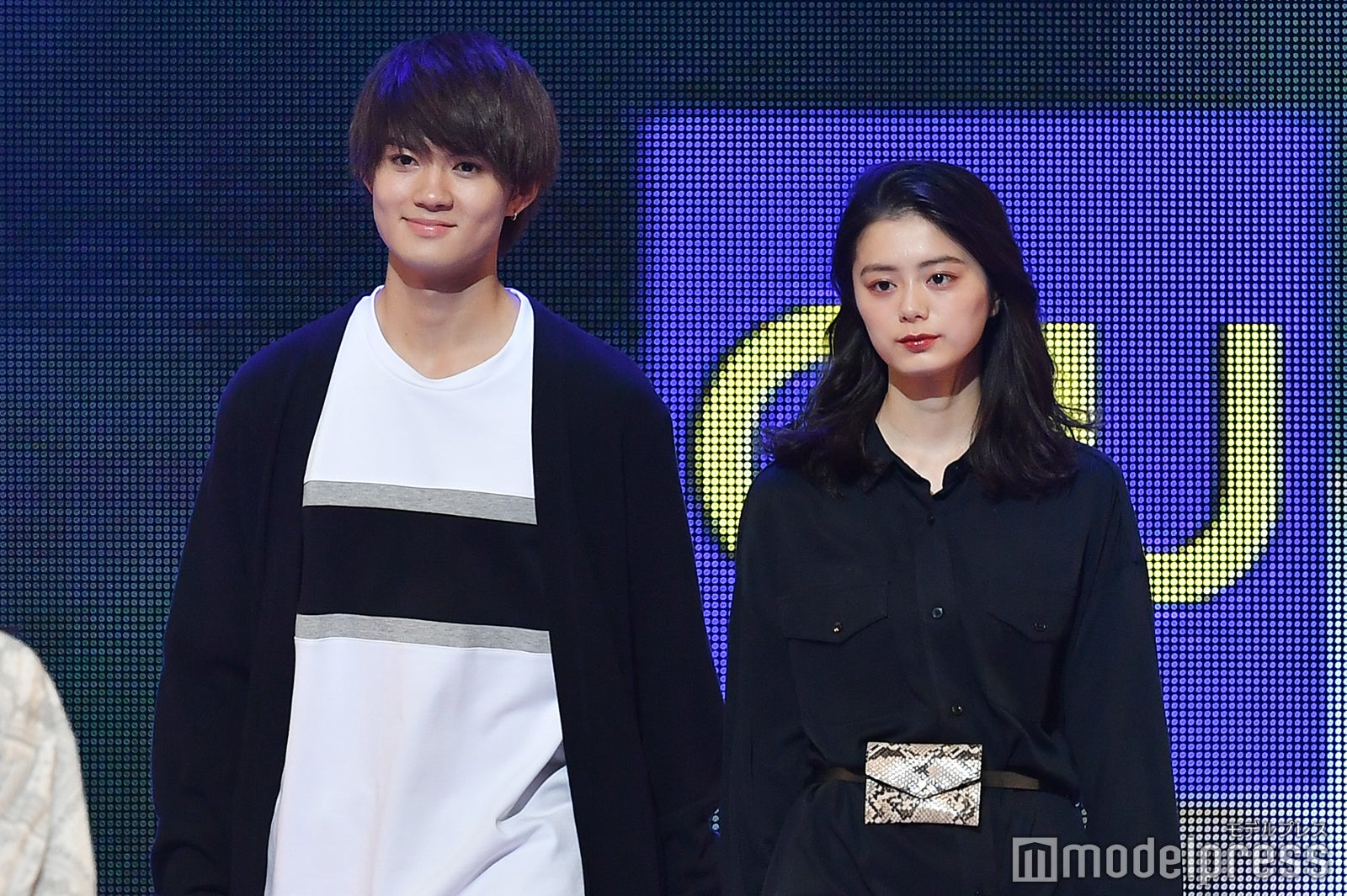 佐野勇斗、紺野彩夏（C）モデルプレス