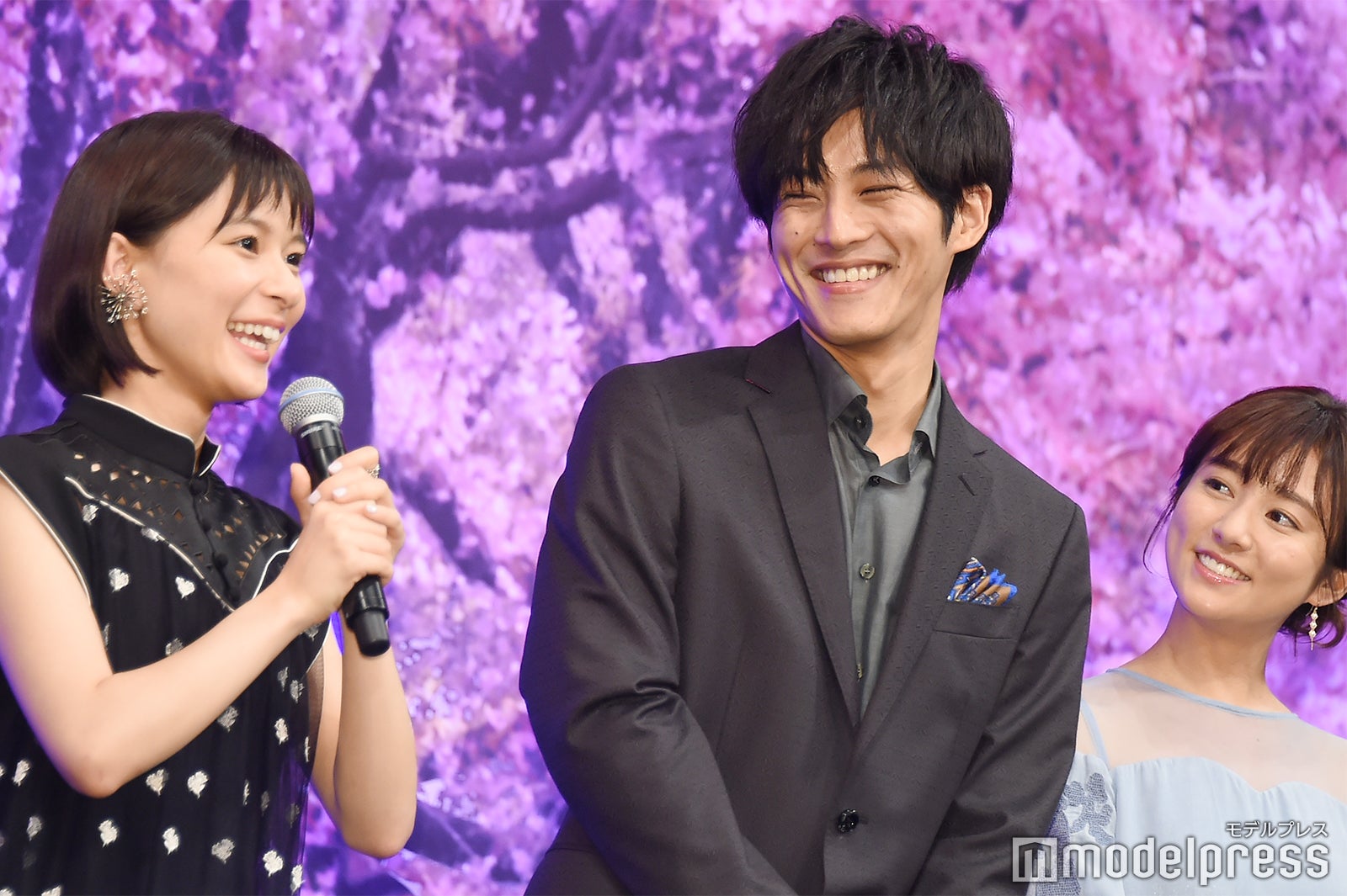 仲良しトークを繰り広げる芳根京子、松坂桃李、木村文乃 （C）モデルプレス