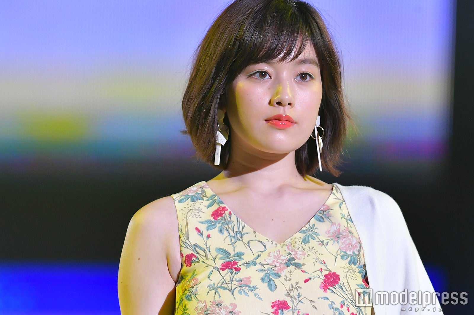 筧美和子、清楚ミニスカで美脚披露　白肌にうっとり＜神コレ2018S／S＞