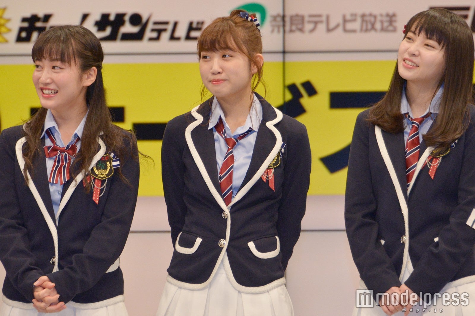 （左から）NMB48川上千尋、日下このみ、堀詩音（C）モデルプレス
