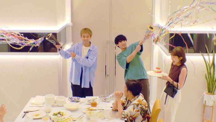 「ラブ トランジット」第6話(C)2023 Amazon Content Services, LLC or its Affiliates. All Rights Reserved.