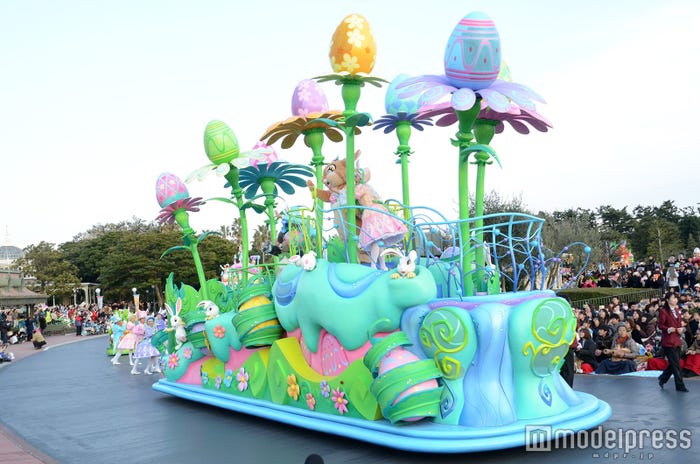 「ヒッピティ・ホッピティ・スプリングタイム」(C)モデルプレス