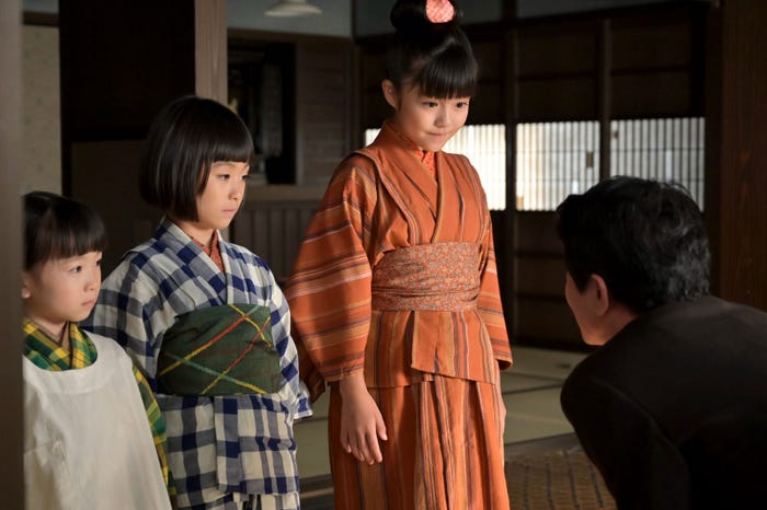 永谷咲笑、吉川さくら、永瀬ゆずな、加瀬亮「あんぱん」第4話(C)NHK
