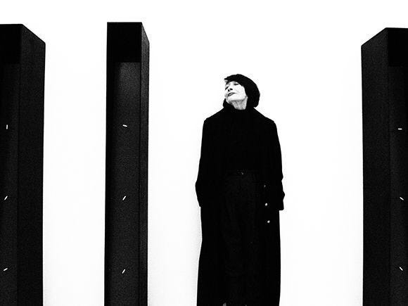 江波杏子/撮影:齊藤工/「活動寫眞館」連載作品(画像提供:フィガロジャポン)