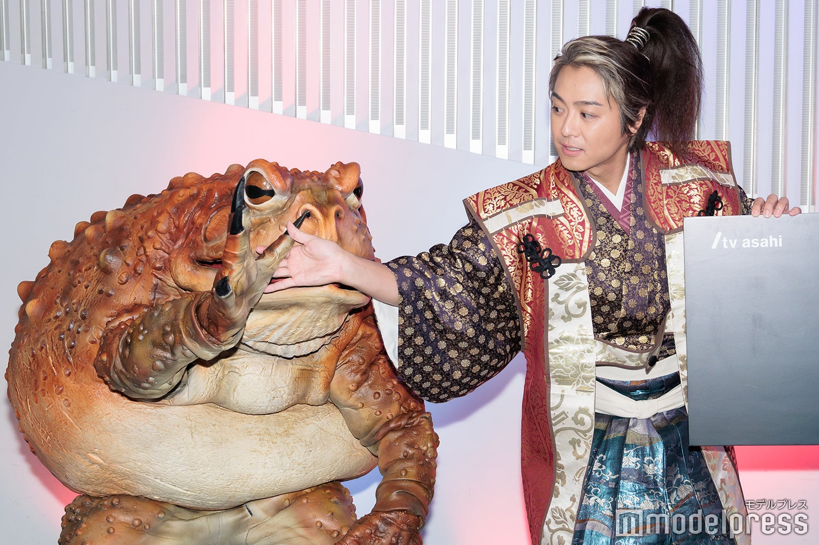 千年蟇、TAKAHIRO（C）モデルプレス