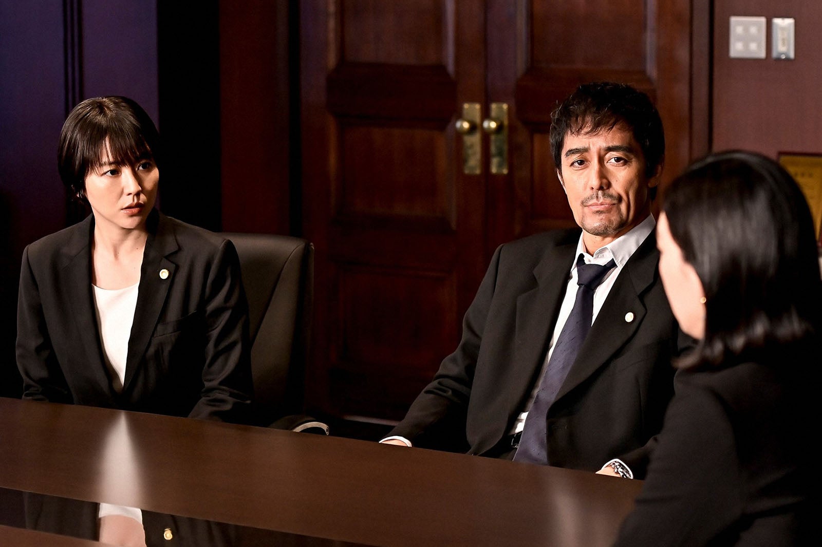 長澤まさみ、阿部寛、江口のりこ「ドラゴン桜」第7話より（C）TBS