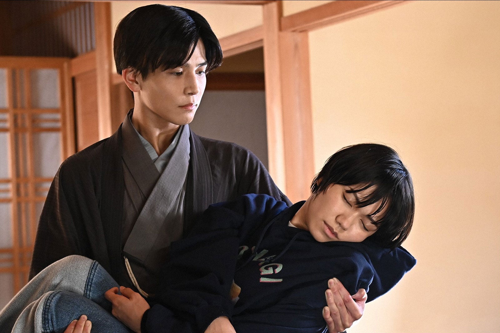 岩田剛典、二階堂ふみ「プロミス・シンデレラ」第2話（C）TBS