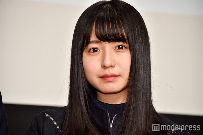 欅坂46卒業の長濱ねる 元乃木坂46伊藤万理華からの言葉に涙 今自分が存在するすべてのきっかけ モデルプレス