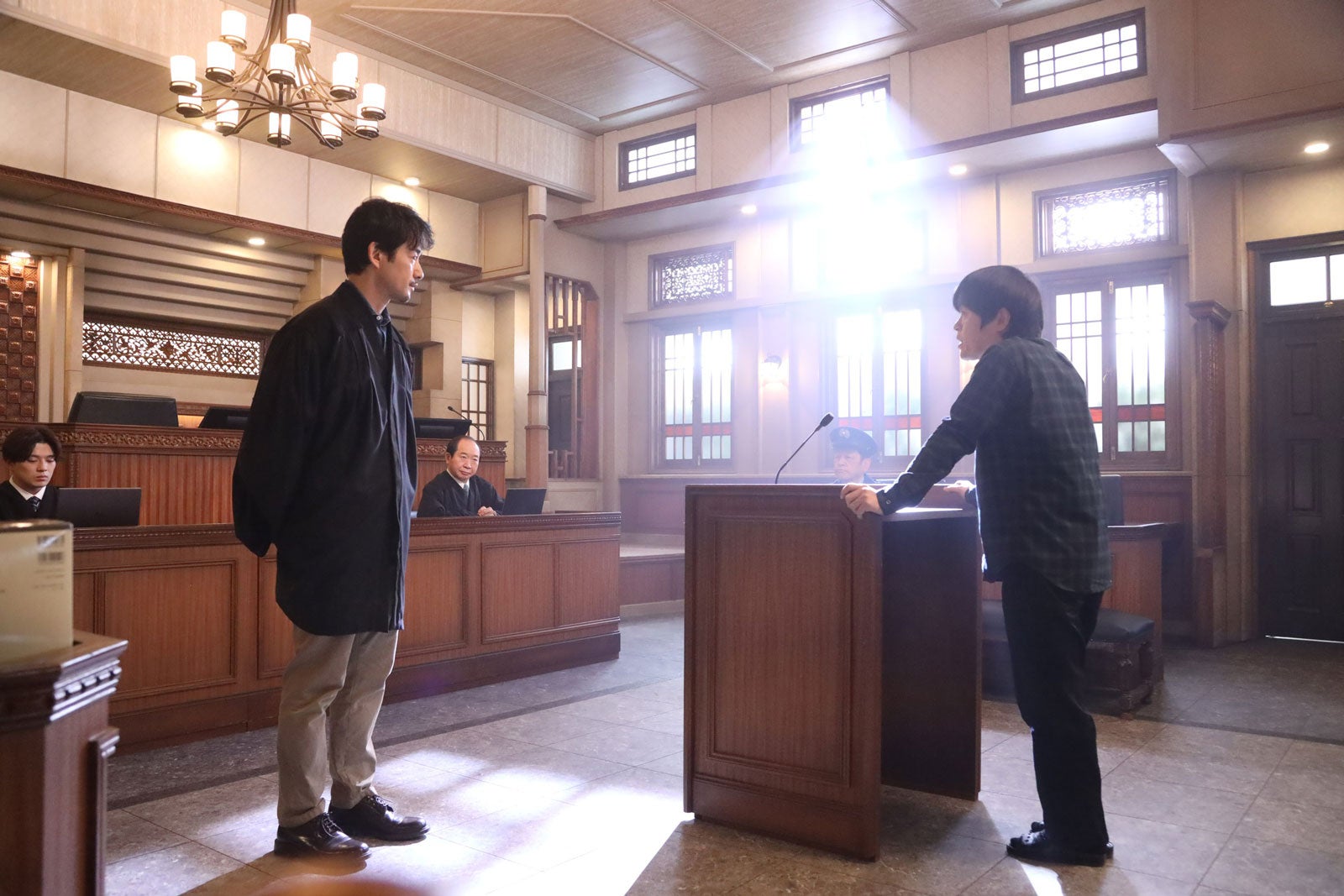 竹野内豊、バカリズム（C）フジテレビ