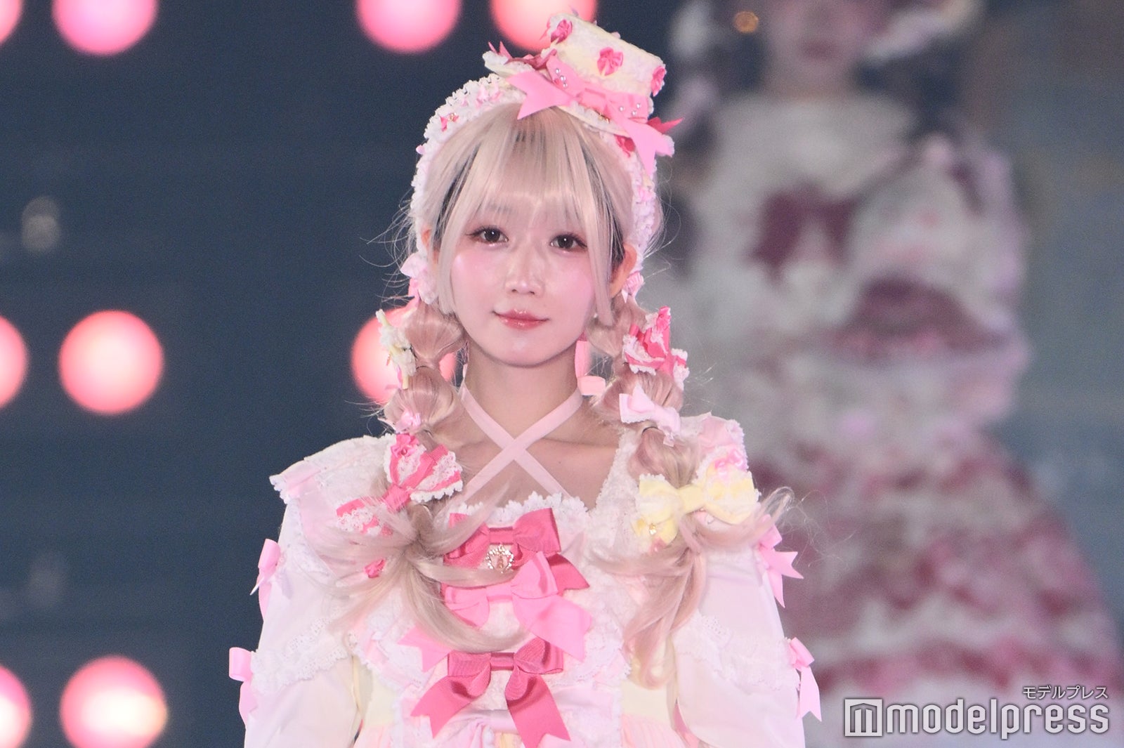 （C）モデルプレス